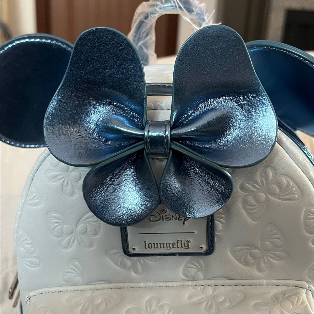 Loungefly Disney Minnie Mouse Blue Butterfly 🦋 Mini Backpack NWT - Picture 15 of 15